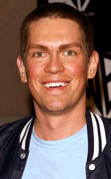 Steve Howey